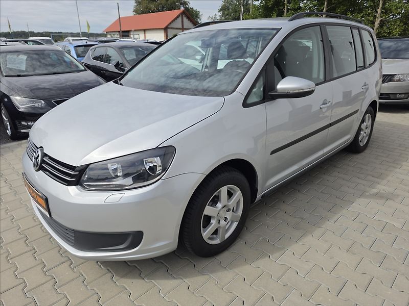Volkswagen Touran 1,2 TSi 77KW Trend 7 MÍST ALU - fotka 3 z 41