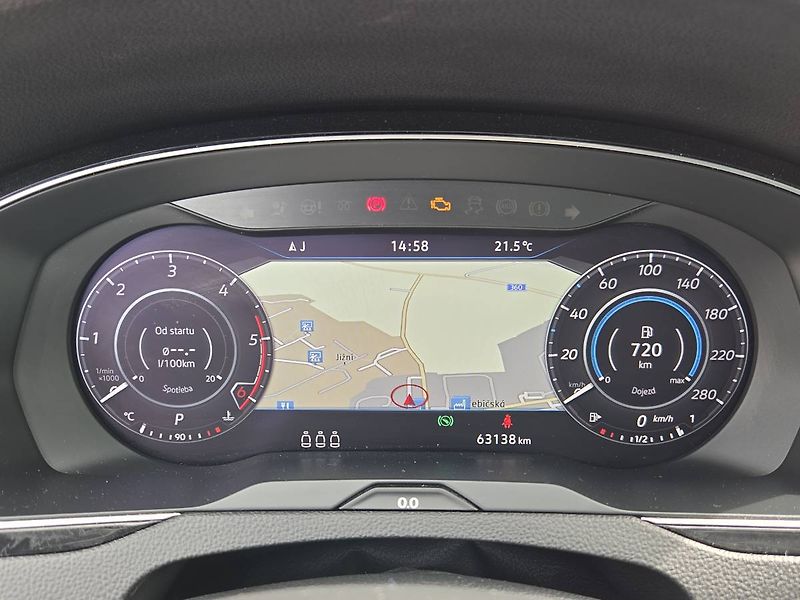 Volkswagen Arteon (2018) 2.0 BiTDI DSG 4M 176kW R-Line - fotka 19 z 71