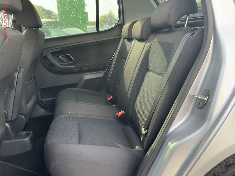 Škoda Fabia (2012) 1.6TDi, ČR, Výhř.sed. - fotka 10 z 20