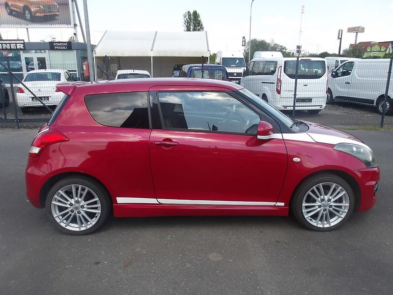 Suzuki Swift 1,6i 100kw SPORT !! - fotka 6 z 29