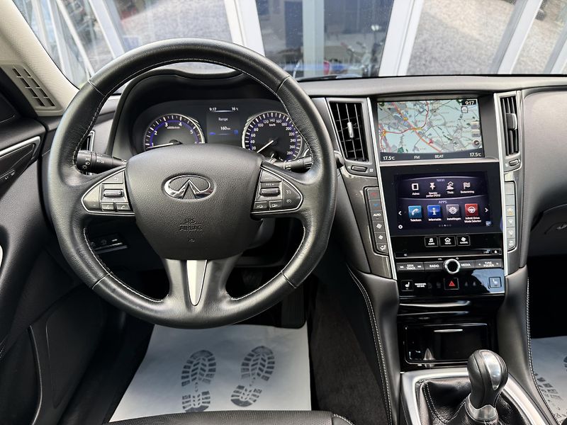 Infiniti Q50 2,2 Diesel 125kW REZERVACE - fotka 31 z 45