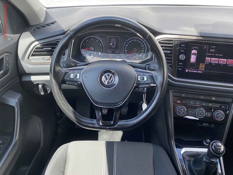 Volkswagen T-Roc (2019) 1.5 TSi, Comfortline, navi - fotka 11 z 18