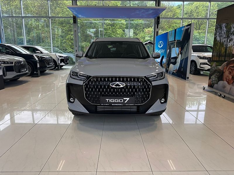 Chery Tiggo 7 (2026) LUXURY 1,6 T-GDI - fotka 2 z 12