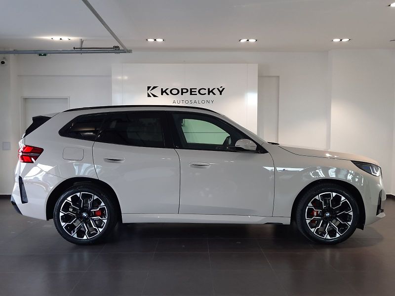 BMW X3 (2026) xDrive 20d M Sport - fotka 5 z 16