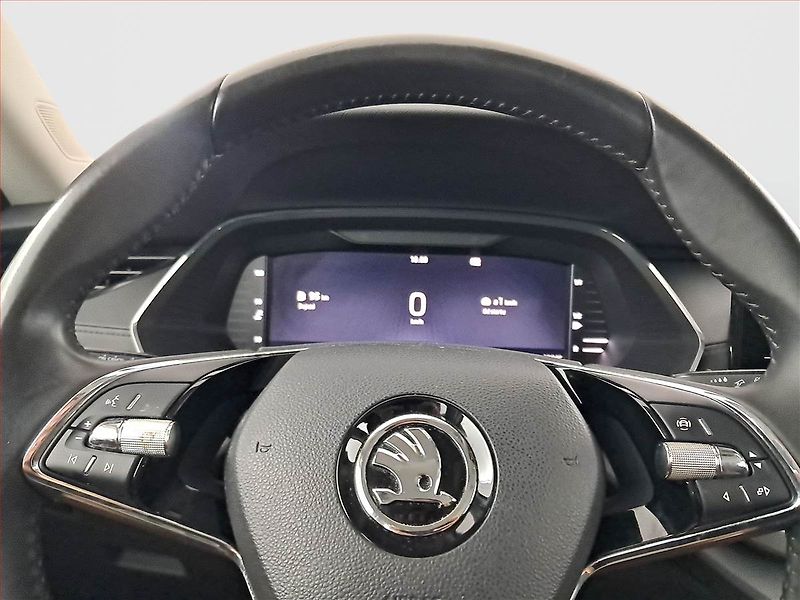 Škoda Octavia (2022) Ambition 2.0 TDI, ČR,1.maj - fotka 19 z 19