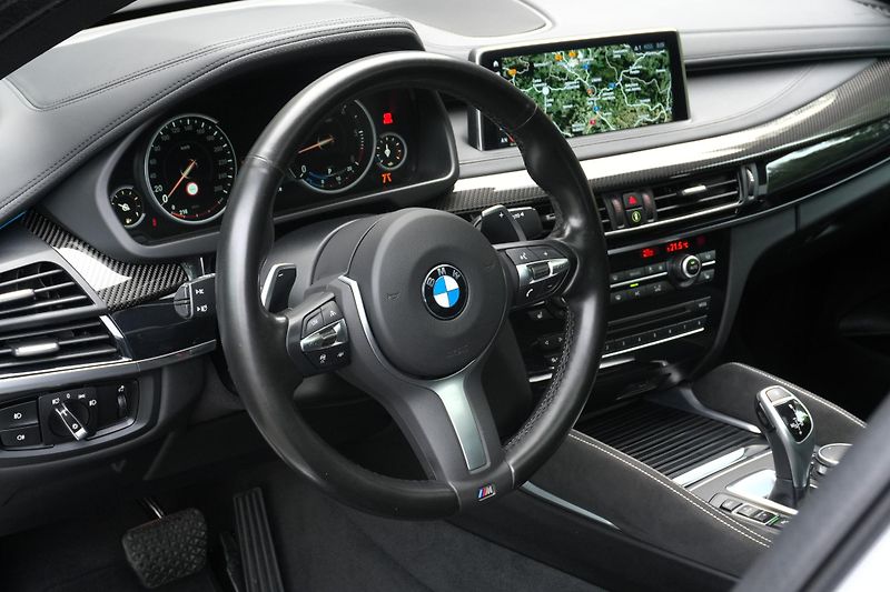 BMW X6 30d, ČR, Tažné, Harman, ACC - fotka 15 z 44