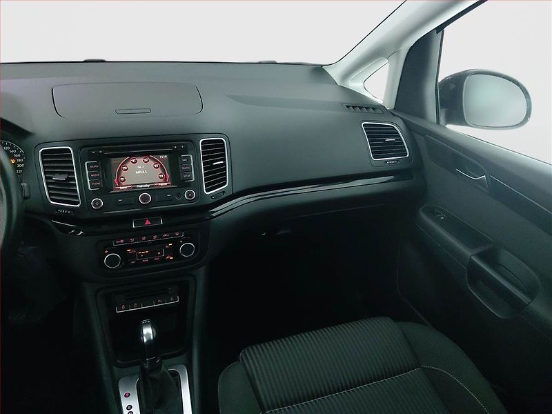 Seat Alhambra (2012) 2.0 TDI, Automat, 7 míst, Navi - fotka 8 z 24