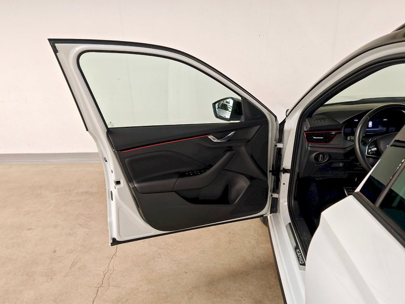 Škoda Kamiq (2025) 1.0 TSI 85 kW DSG Monte Carlo - fotka 20 z 29