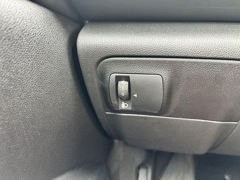 Renault Mégane Grandtour 1.5 DCi 1.majitel CZ - fotka 19 z 27
