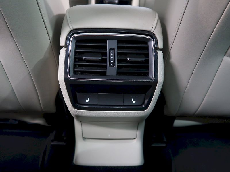 Škoda Kodiaq (2020) LAURIN&KLEMENT 2.0TSI 140KW 4x - fotka 44 z 47