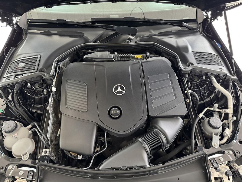 Mercedes-Benz Třídy C 300eT*230kW*Avantg*REZERVACE! - fotka 39 z 39