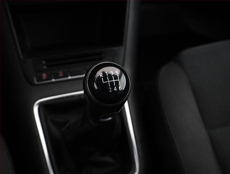 Volkswagen Tiguan (2012) 2.0 TDI, Tempomat - fotka 13 z 17