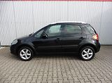 Suzuki SX4 1,6 VVTi Style 4x4 Navi 1.maj. - náhled 2