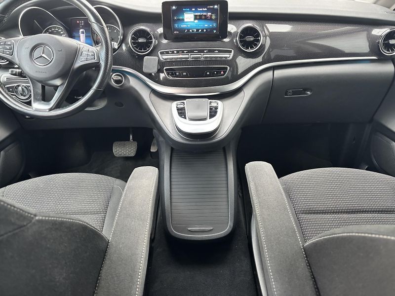 Mercedes-Benz Třídy V (2021) 220dA 120kW, 7míst, ČR, DPH - fotka 11 z 20