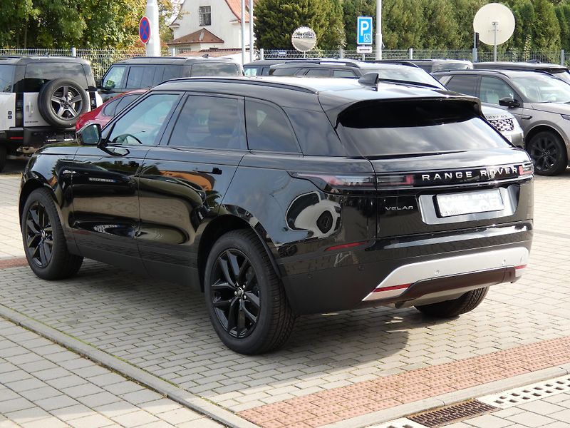 Land Rover Range Rover Velar (2026) 2,0 S D200 - fotka 9 z 41