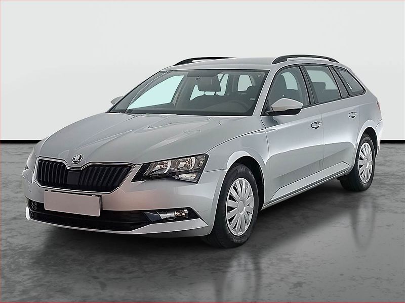 Škoda Superb (2019) 2.0 TDI, Park. senzory - fotka 2 z 15