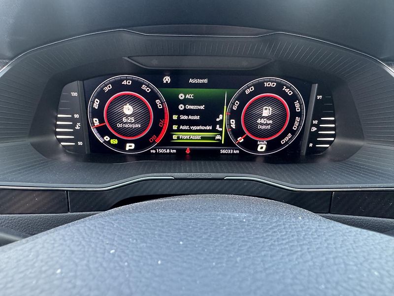 Škoda Superb (2019) 2,0TSi DSG 4x4 SPORTLINE - fotka 21 z 24