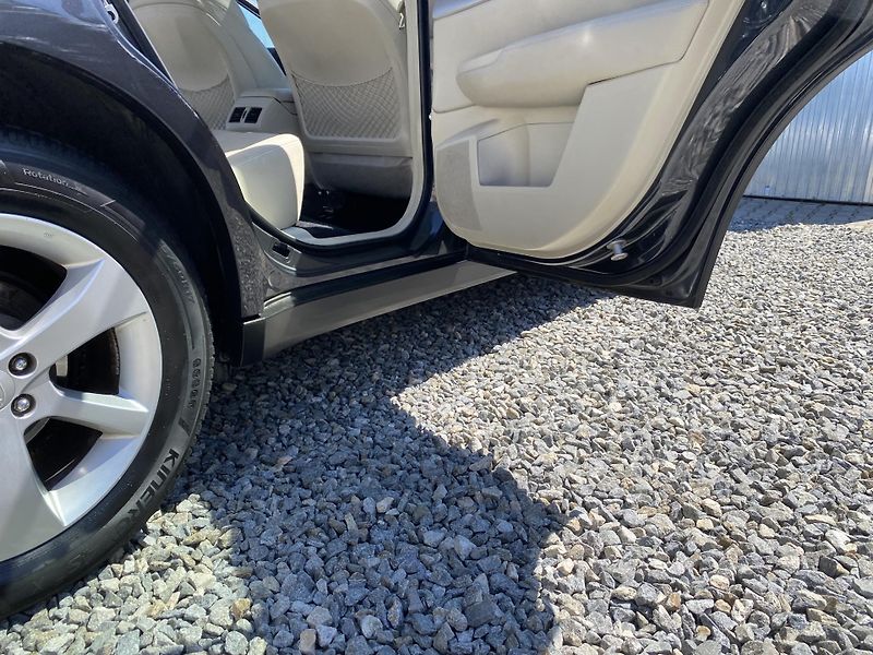 Subaru Outback 2.5i 170PS 4x4 BIFUEL PAN NAVI - fotka 114 z 157