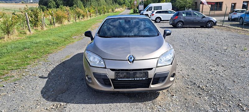 Renault Mégane 1,9 DCI KABRIO - fotka 8 z 12