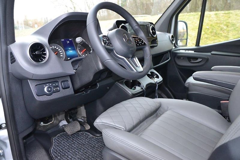 Mercedes-Benz  317 9G Camper - vestavba - fotka 8 z 58