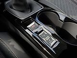 Peugeot 2008 ALLURE 1,2 PT 100k M6 - náhled 25