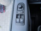 Volkswagen Transporter (2013) 2.0 TDI, Bus, 5Míst, ČR - náhled 14
