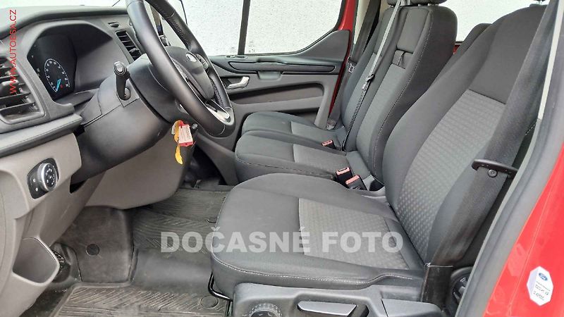 Ford Transit Custom (2023) 2.0TDCi 9míst, Trend, navi - fotka 13 z 15