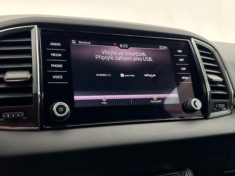 Škoda Karoq Ambition DSG - fotka 23 z 27