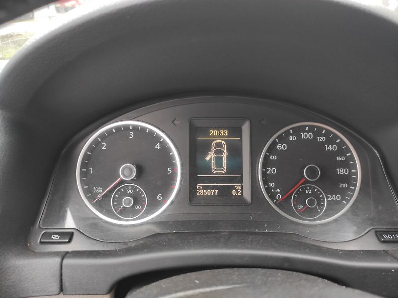 Volkswagen Tiguan  2.0TDI - fotka 11 z 12