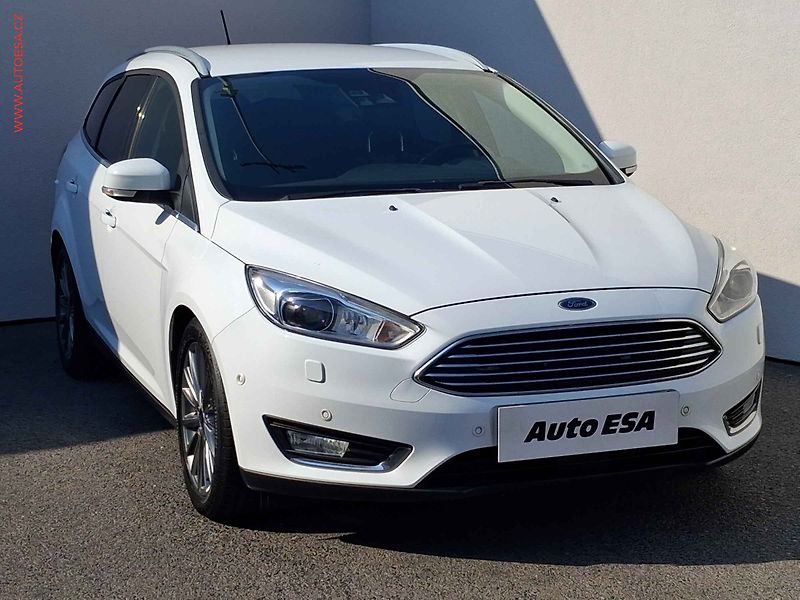 Ford Focus (2018) 2.0 TDCi, Titanium, AT - fotografie inzerátu