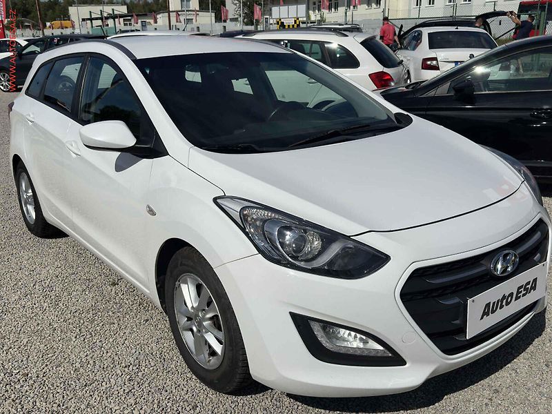 Hyundai i30 (2017) 1.6 GDI, 2.maj,ČR, servis - fotografie inzerátu