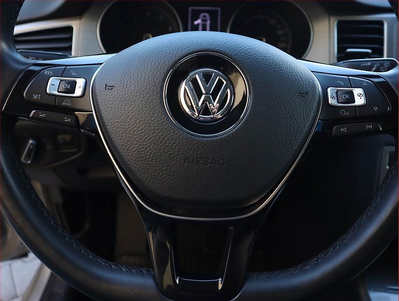 Volkswagen Golf Sportsvan (2017) 1.4 TSI, Serv.kniha, Tempomat - fotka 20 z 20