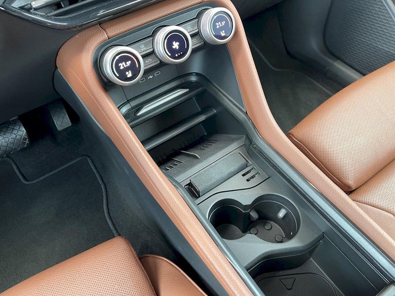Škoda Kodiaq (2024) 2.0 TDI 142 kW Exclusive Selec - fotka 11 z 35