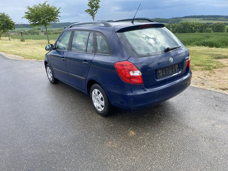 Škoda Fabia (2011) - fotka 4 z 12