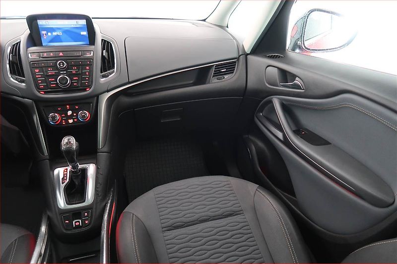 Opel Zafira (2012) 2.0 CDTI, Automat, Serv.kniha - fotka 8 z 18