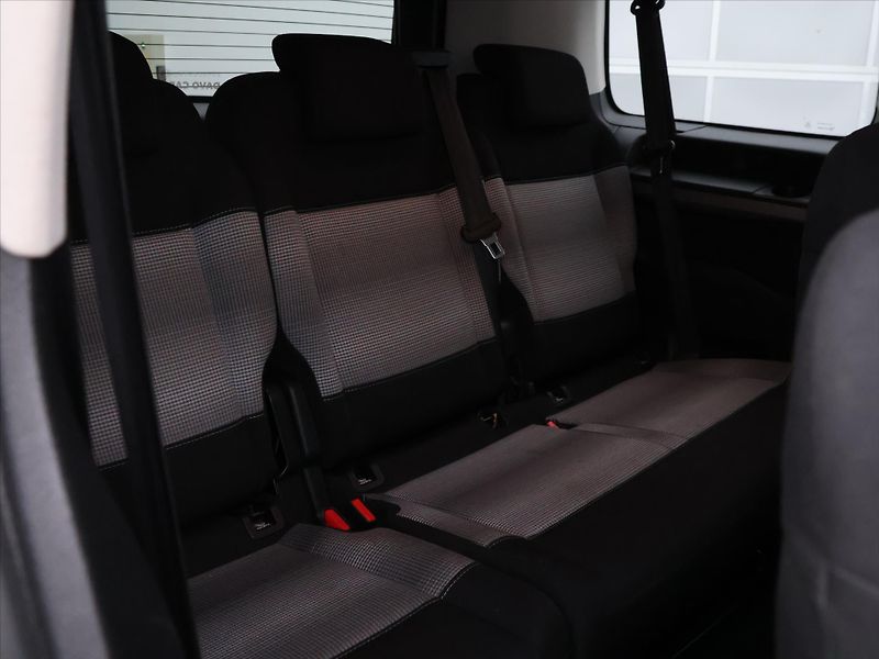 Citroën SpaceTourer 2,0 HDI 110kW Shine 8-Míst - fotka 14 z 32