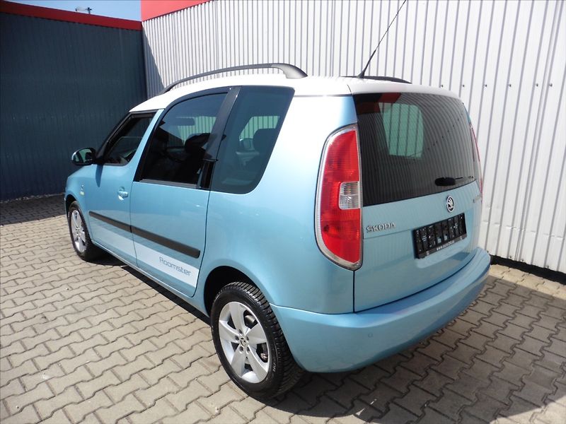 Škoda Roomster 1,2 TSi Style 77 kW - fotka 3 z 14