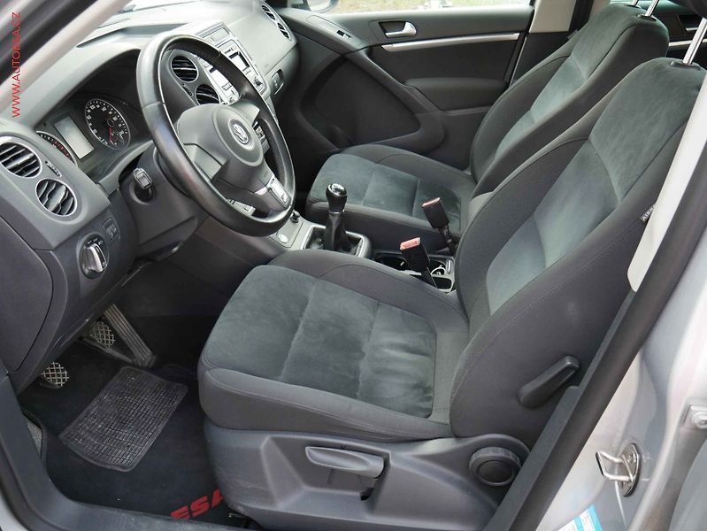 Volkswagen Tiguan (2012) 1.4 TSi, xenon, autoAC - fotka 9 z 18