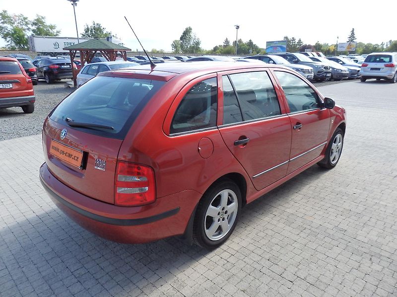 Škoda Fabia 1,2 47kW KLIMA, KOUPENO ČR - fotka 4 z 16