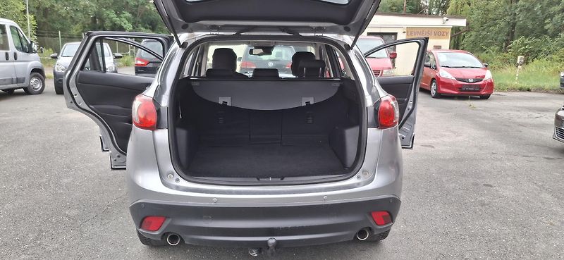 Mazda CX-5 2.0 benzin 121 kw - fotka 13 z 39