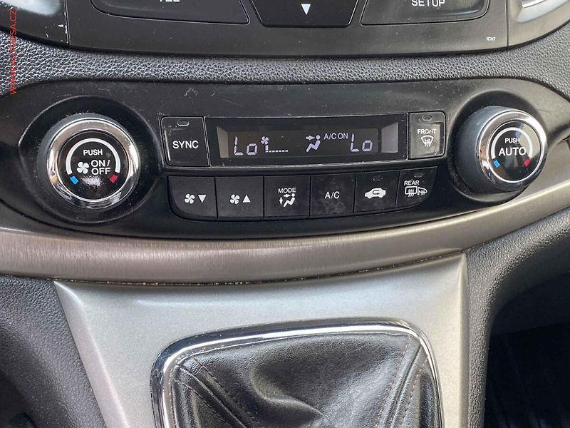 Honda CR-V (2013) 2.2D-TEC 4x4, 1.maj,ČR - fotka 15 z 19