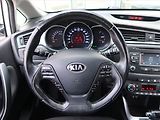 Kia Ceed (2016) 1.6 GDI, Automat, Tempomat - náhled 19