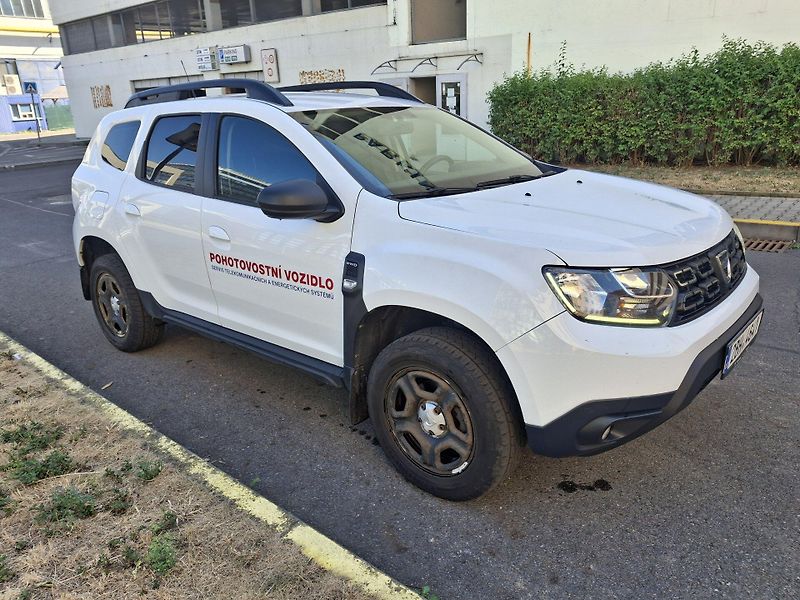 Dacia Duster 1,6 4WD 2BH4641 - fotka 8 z 32