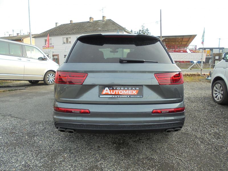 Audi SQ7 (2017) 320kw-V8-S-LINE-BLACK-ALU22 - fotka 5 z 12