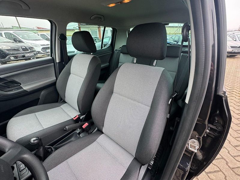 Škoda Fabia (2013) 1,2 HTP 51 KW KM STK 1. MAJ. - fotka 21 z 49