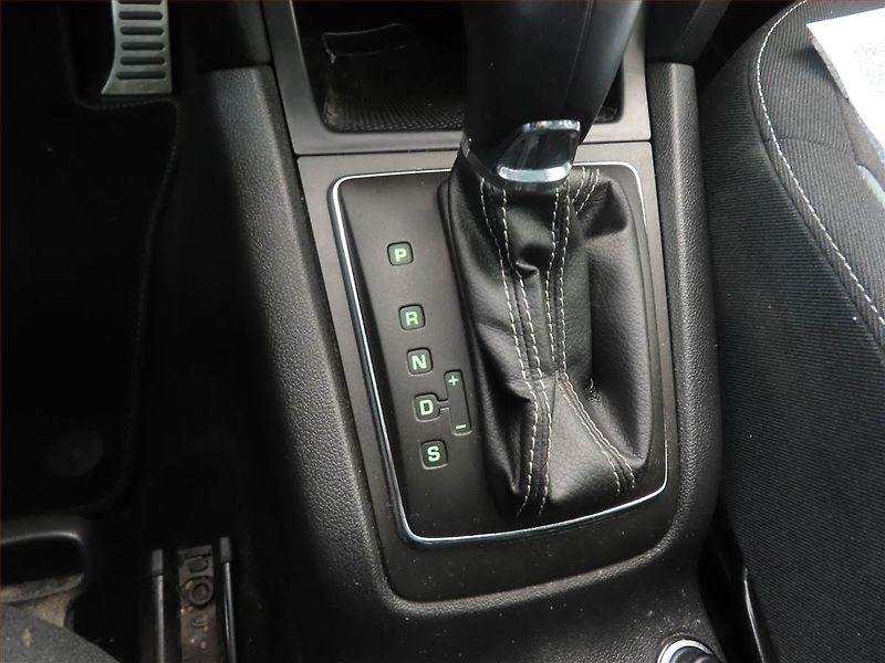 Škoda Yeti (2014) Ambition 1.8 TSI, 4X4 - fotka 13 z 17