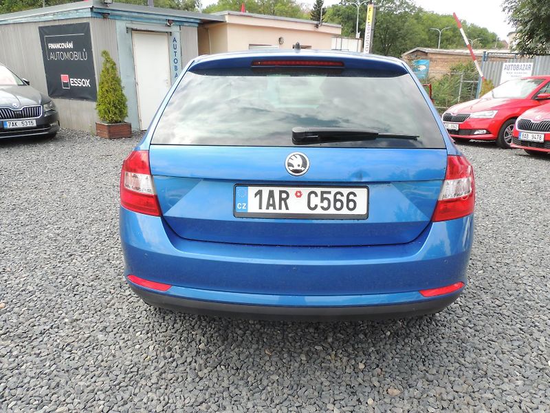 Škoda Rapid (2014) 1.2TSi,77kw,dobrá výbava,xenon - fotka 6 z 45