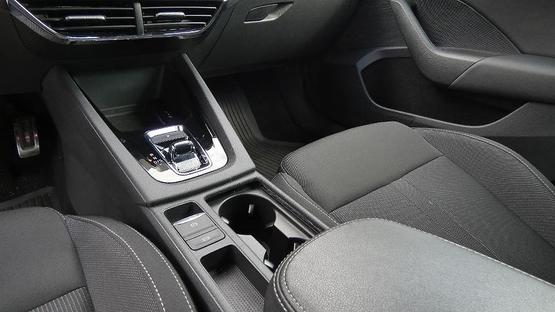 Škoda Octavia 2,0 TDI Style - fotka 6 z 25