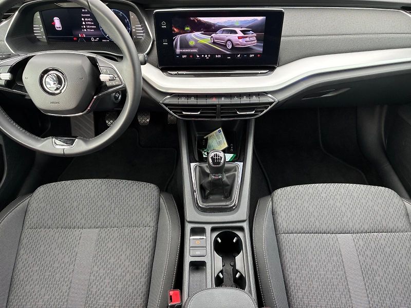 Škoda Octavia (2023) STYLE 1.5TSI 110kW CZ DPH - fotka 10 z 11