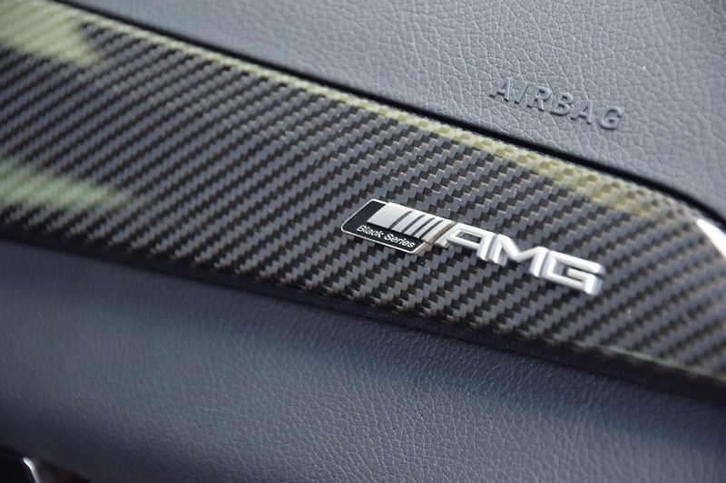 Mercedes-Benz Třídy C 63AMG BLACK-SERIES*6tKM!RARITA - fotka 36 z 43